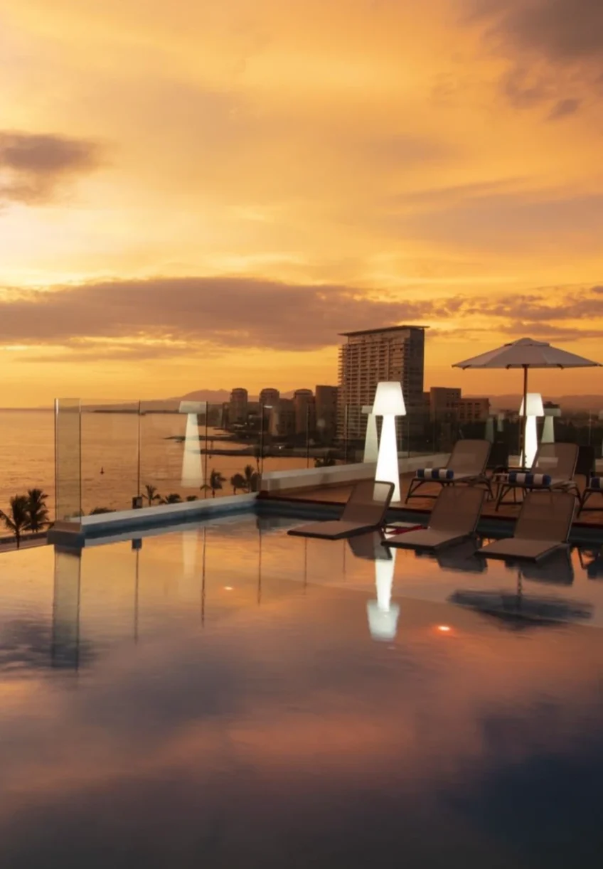 Crown Paradise Golden Puerto Vallarta